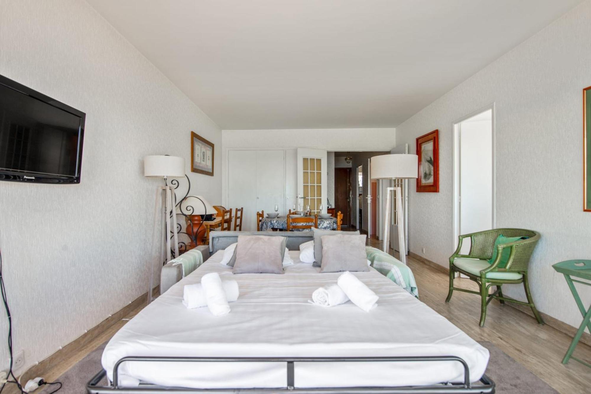 Le Balcon Sur La Baie - Welkeys Apartment Cagnes-sur-Mer Bagian luar foto